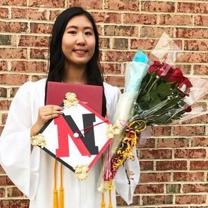 Meet your Posher, Emily